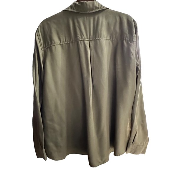 Knox Rose NWT women's size XL army green long sleeve button front v neck top - Picture 3 of 9